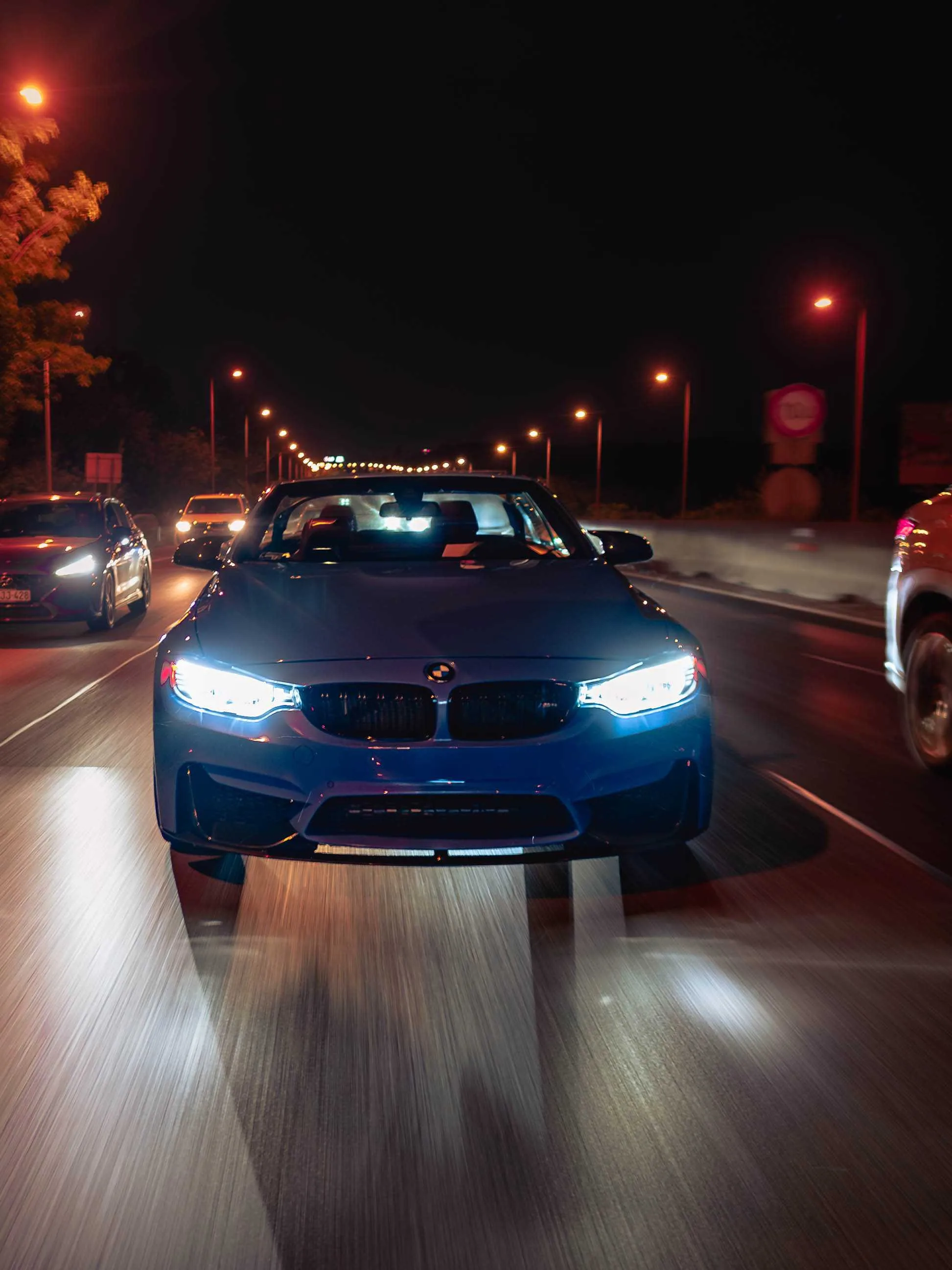 BMW M4 F83, frame 2