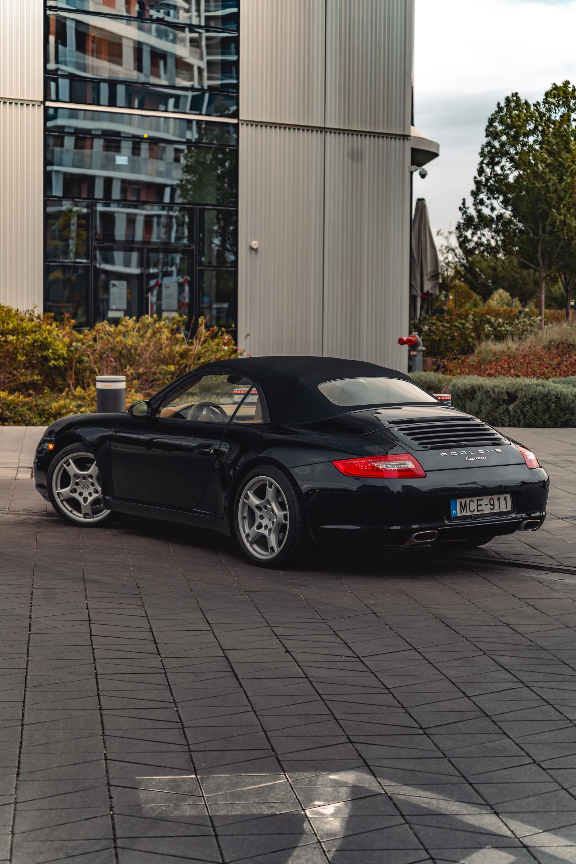 Porsche 911 997 Carrera Cabriolet, frame 2