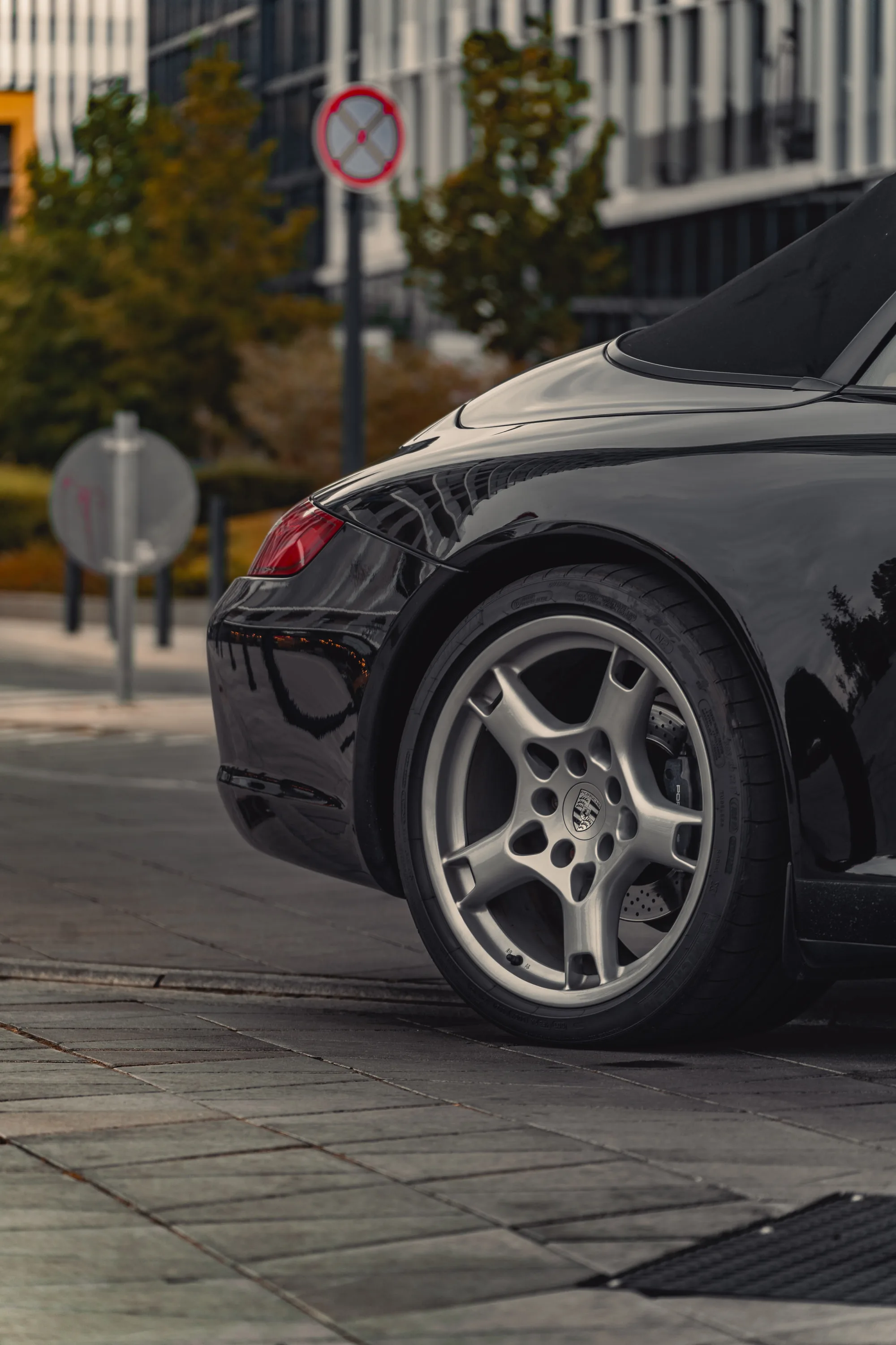 Porsche 911 997 Carrera Cabriolet, frame 2