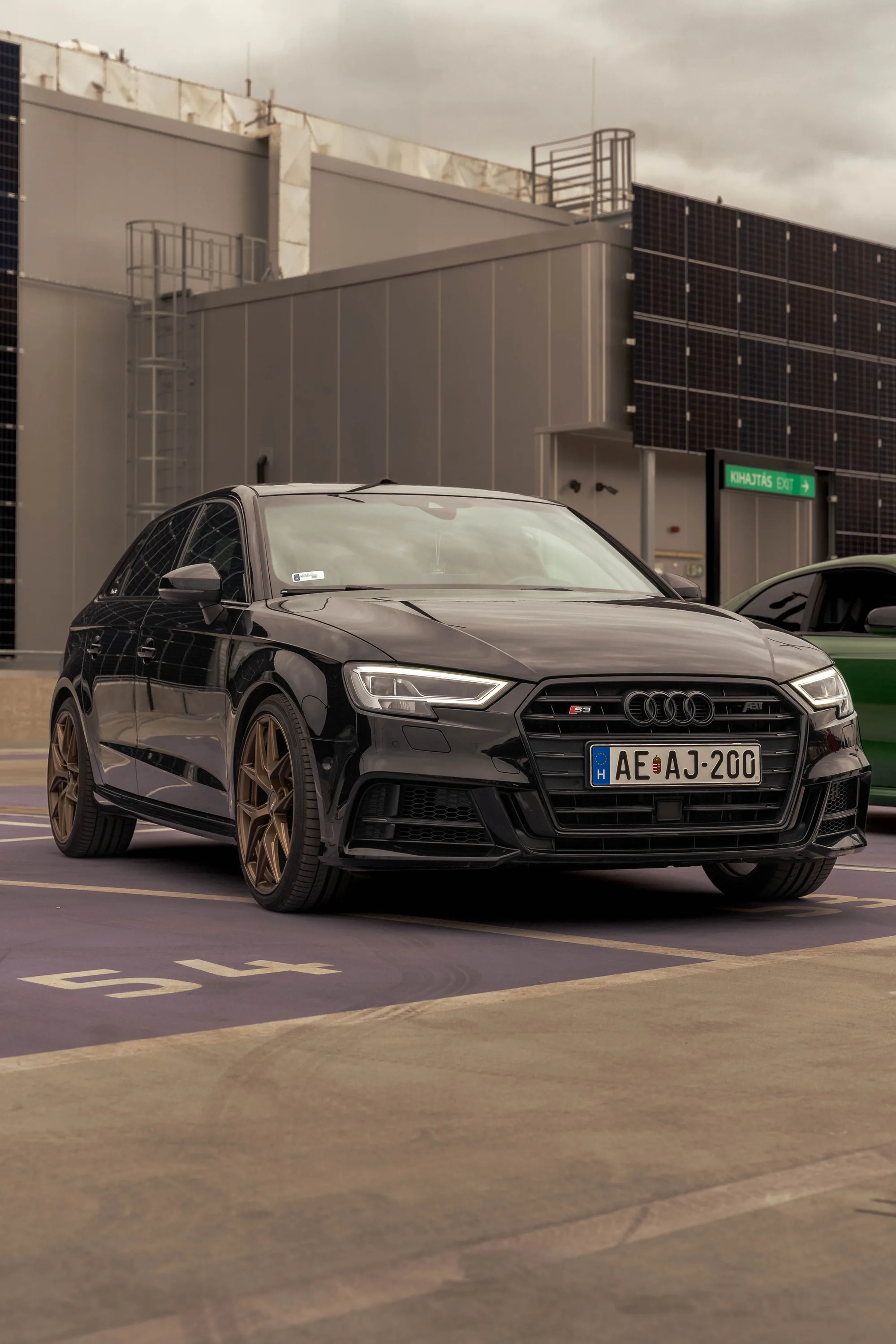 Audi RS, frame 1