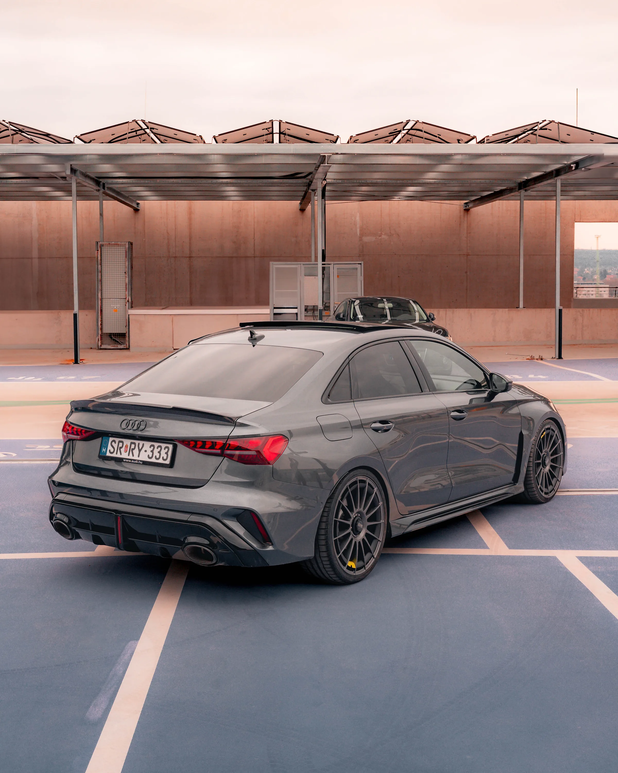 Audi RS, frame 14