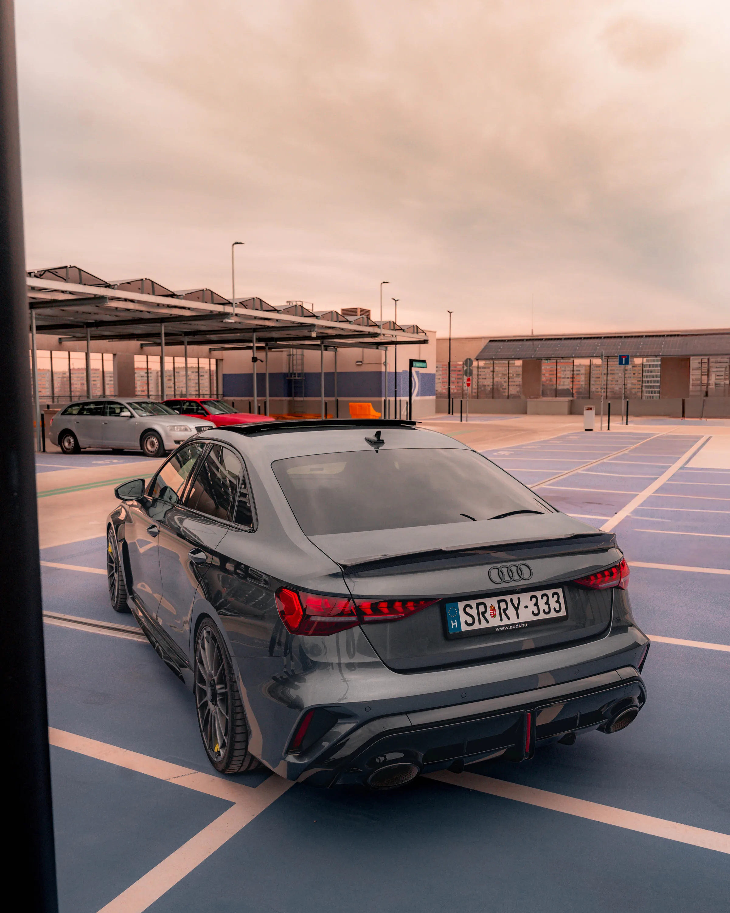 Audi RS, frame 8