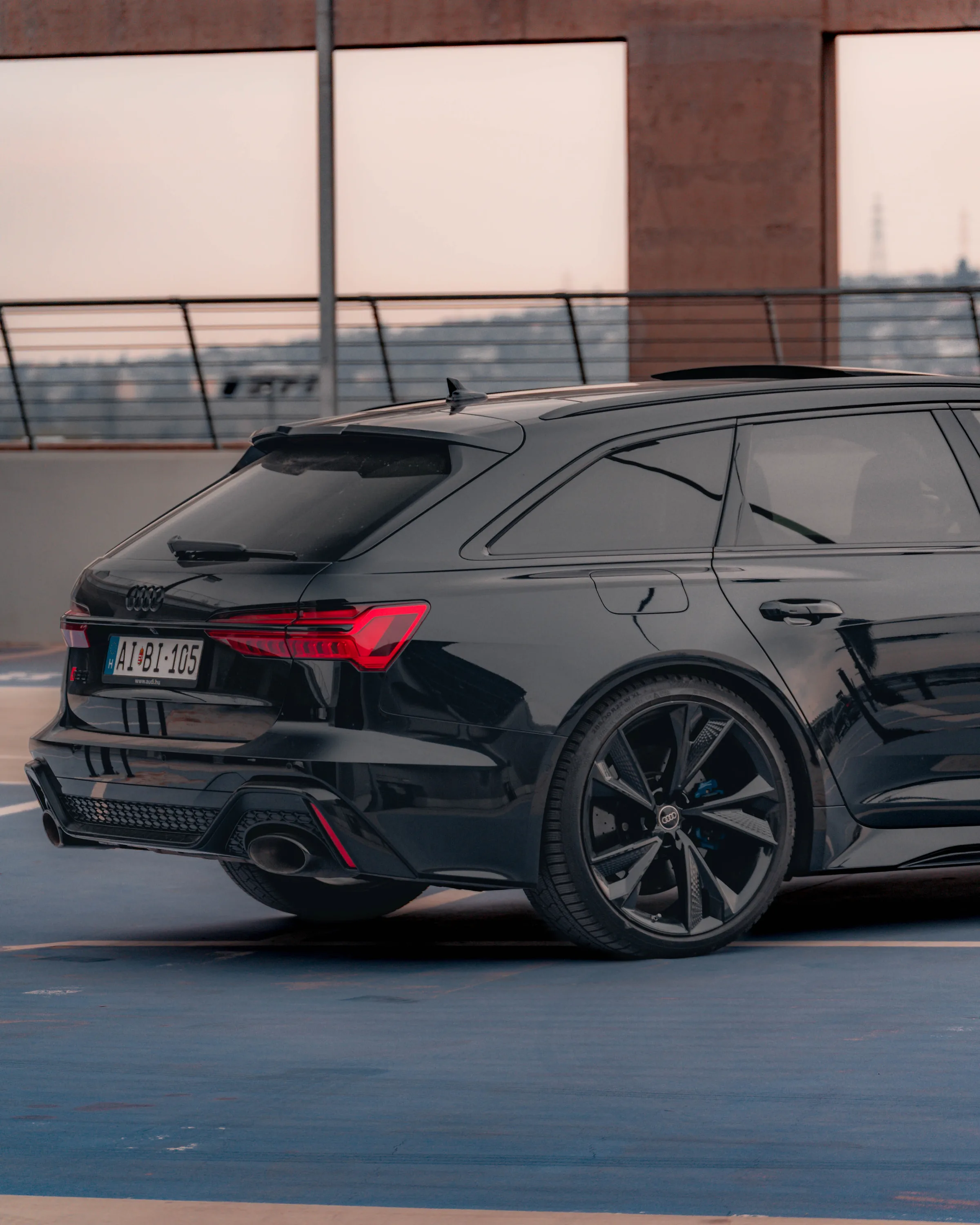 Audi RS, frame 7